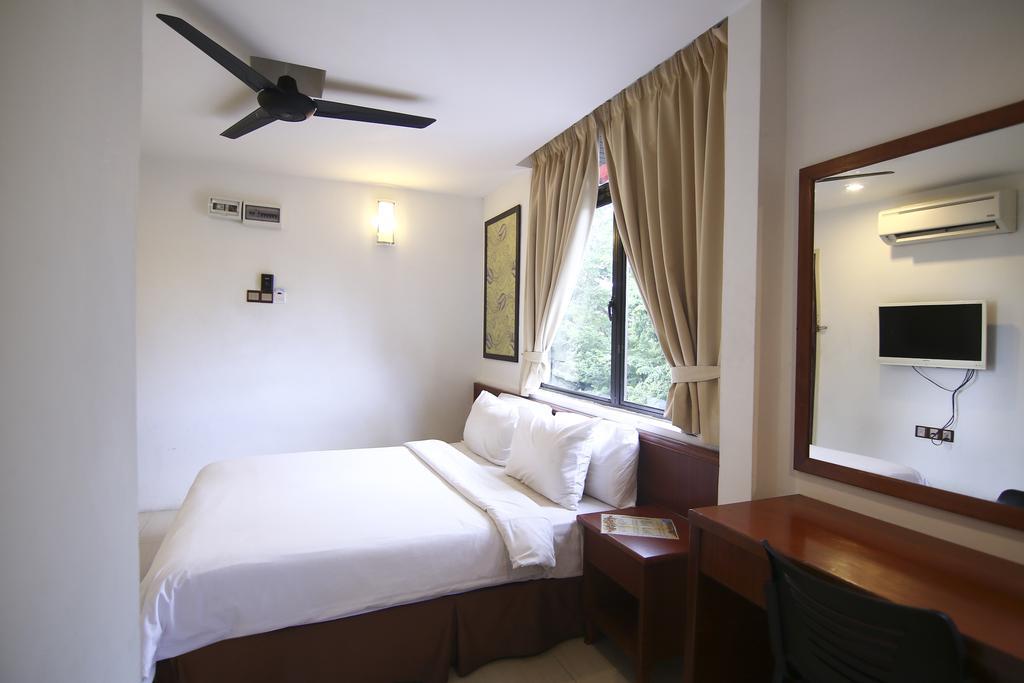 AG Hotel Penang Gelugor Bagian luar foto