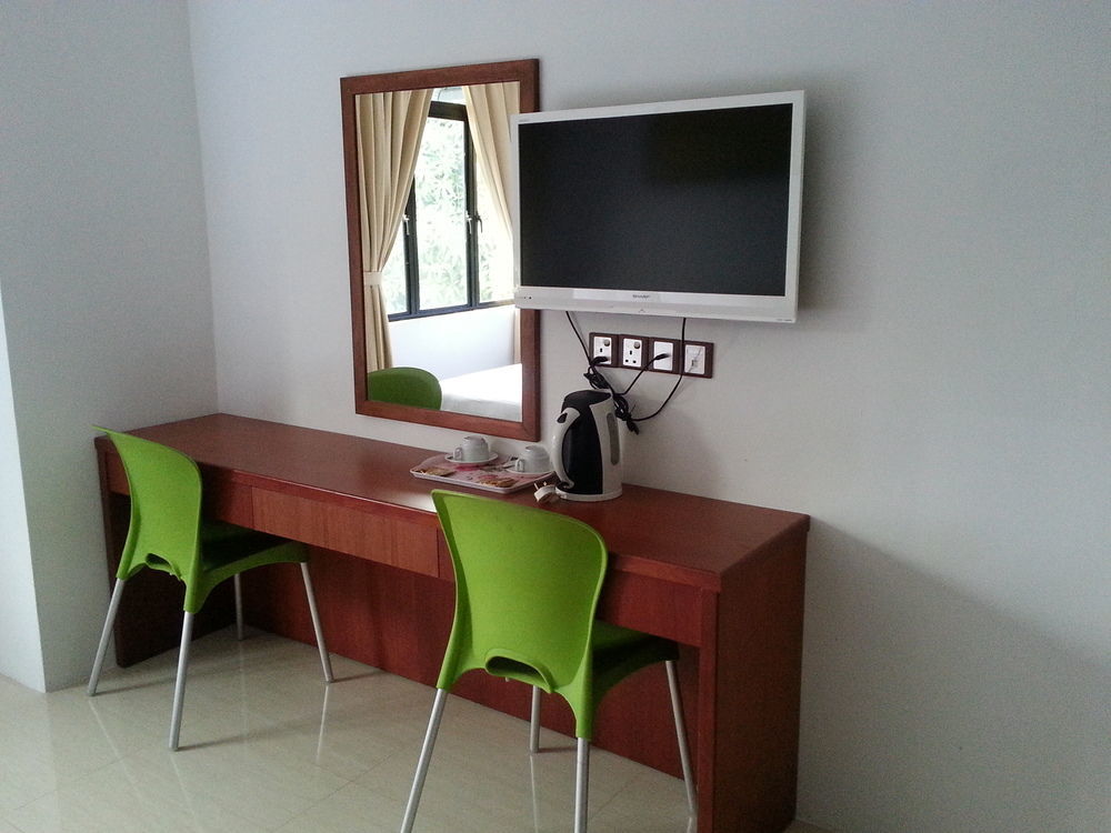 AG Hotel Penang Gelugor Bagian luar foto